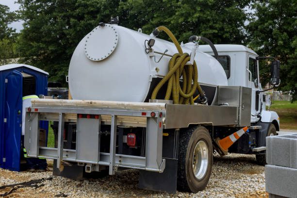 Best Porta potty delivery and setup  in Sunbury, OH